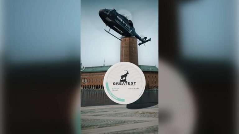 3D-tuoteanimaatio – Greatest-kiekko helikopterilla Tukholman Stadshusetin edustalla